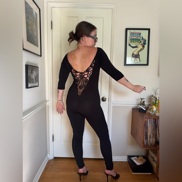 Y2K Vintage Black Long Sleeve Catsuit with Black Lace Low Cut Back Sz Sm - Picture 1 of 11